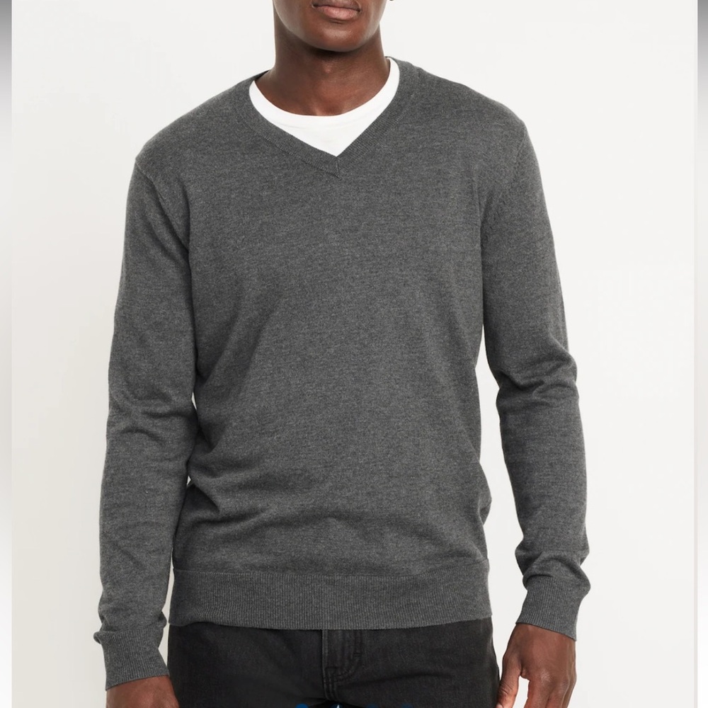 Old Navy Charcoal Gray V-Neck Sweater